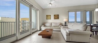 Family/Friends Suite Ocean View in South Padre Island