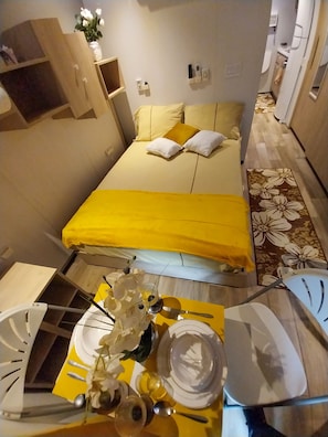 1 bedroom, desk, iron/ironing board, free WiFi - Prestige Studio - Pool & Gym (Maho)