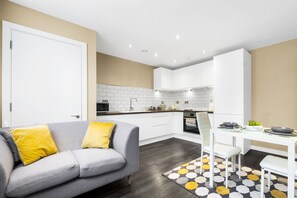 Apartment, Ensuite | Interior - Stay Smiling- The Fitzgerald (Sheffield)