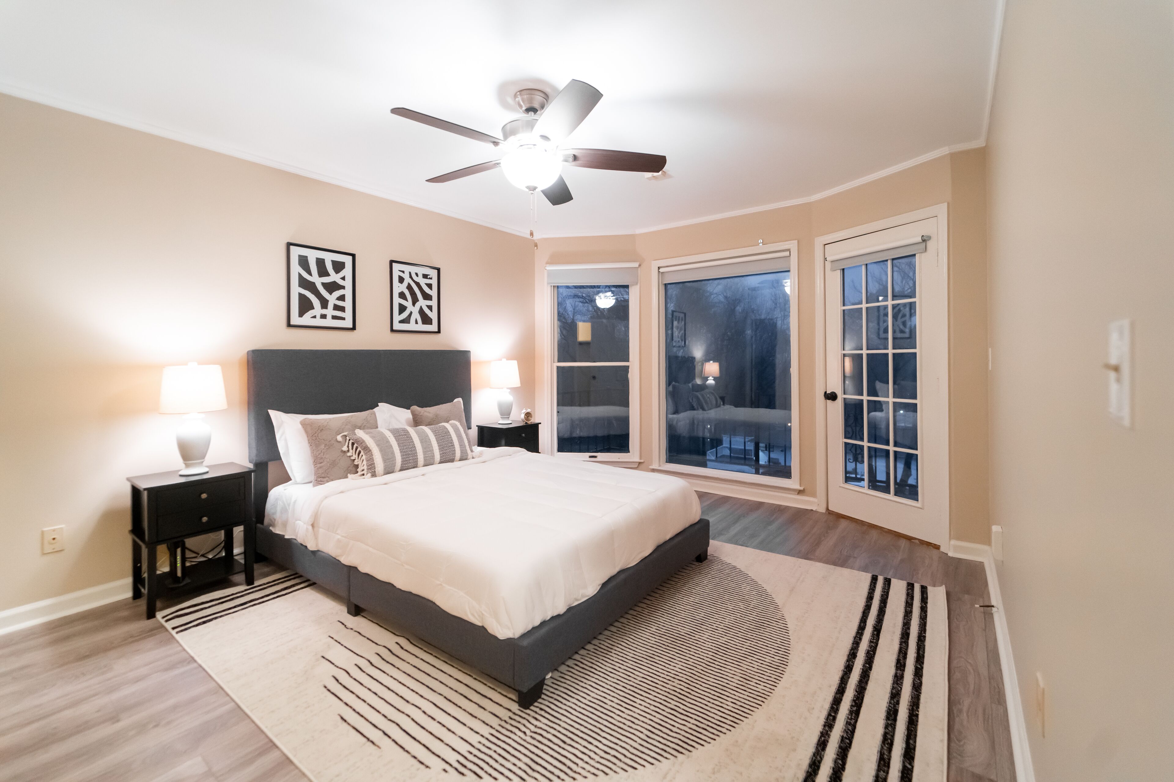 3 dormitorios, escritorio, tabla de planchar con plancha y wifi gratis