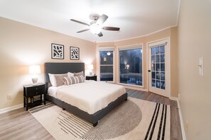 3 bedrooms, desk, iron/ironing board, free WiFi