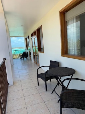 套房, 2 張加大雙人床, 陽台, 花園景觀 | 露台/庭院