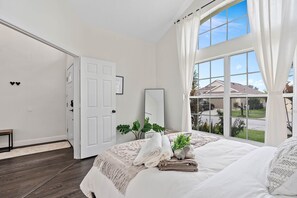 5 bedrooms, iron/ironing board, travel crib, free WiFi