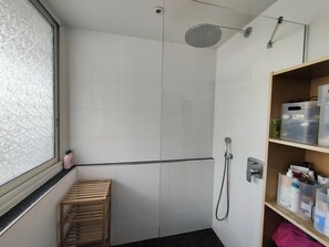 2 bedrooms, iron/ironing board, free WiFi, bed sheets - Appt Lumineux et Cosy - Paris en Hauteur (Paris)