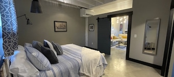 Former car wash bay apt. Unique!!