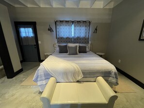 1 chambre, fer et planche à repasser, accès au Wi-Fi (inclus)