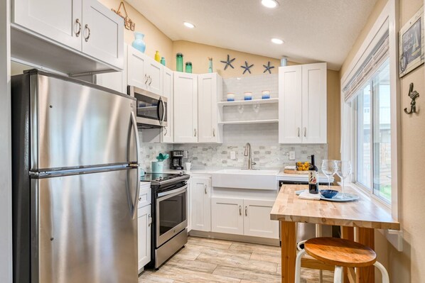 House (Pelican Landing) | Exterior