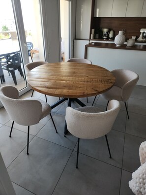 Dining - Appartement Neuf (Mezzavie)