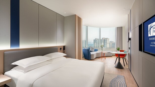 Kamar Standar, 1 Tempat Tidur King, pemandangan sungai (Extra Floor Space)