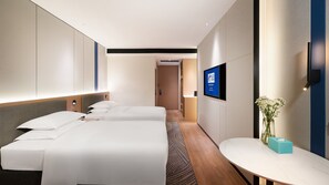 Standard Room, 2 Twin Beds | Minibar, in-room safe, desk, blackout drapes - Holiday Inn Express Changsha Kaifu by IHG (Changsha)