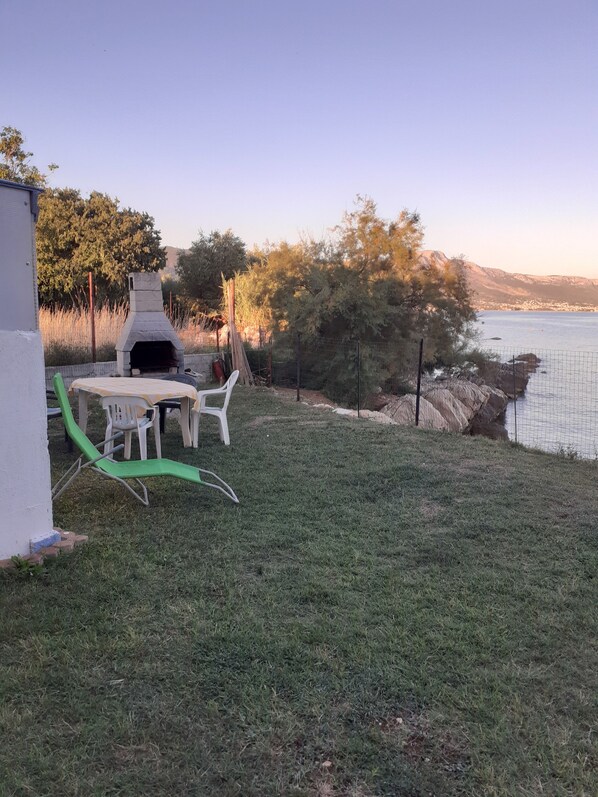 Cottage, 1 Queen Bed | Property grounds