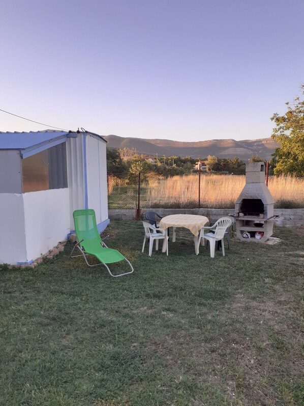 Cottage, 1 Queen Bed | Property grounds