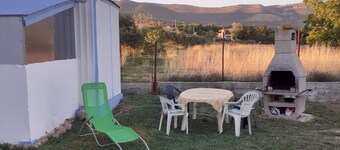 Cozy Small House on the Beach for pet Lovers