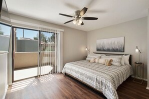 2 Schlafzimmer, Schreibtisch, kostenloses WLAN, Bettwäsche