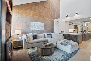 Living area - Park Avenue Condos by Park City Vacations (Park City)