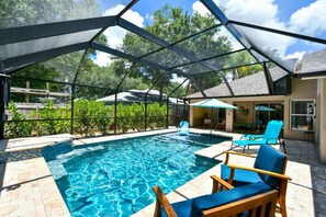 Piscine extérieure, piscine chauffée