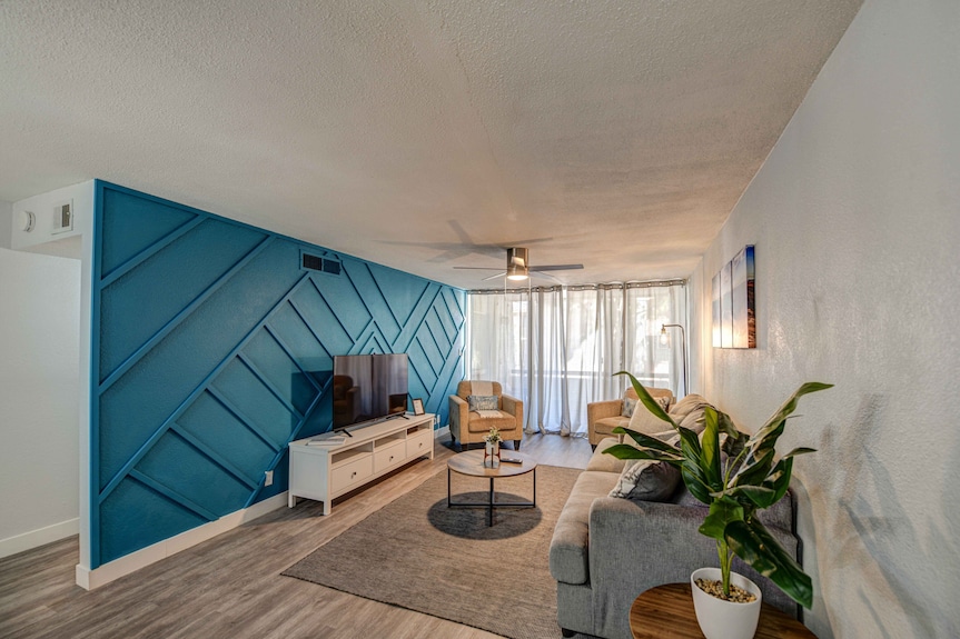 Modern Condo - Old Town Scottsdale - Scottsdale, AZ