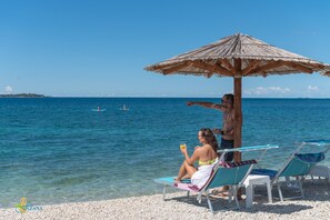 Imagen sin descripción, 2 de 24, botón