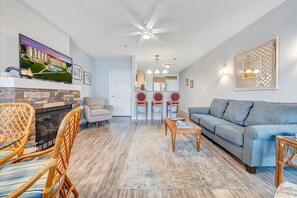 TV, fireplace - #323 Pointe - 2 Bedroom Lakefront Condo at Mariners SML (Bedford County)