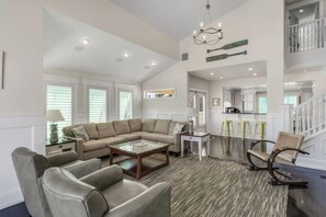 House, 5 Bedrooms | Living room - Good Day Sunshine by Five Star Properties (Destin)