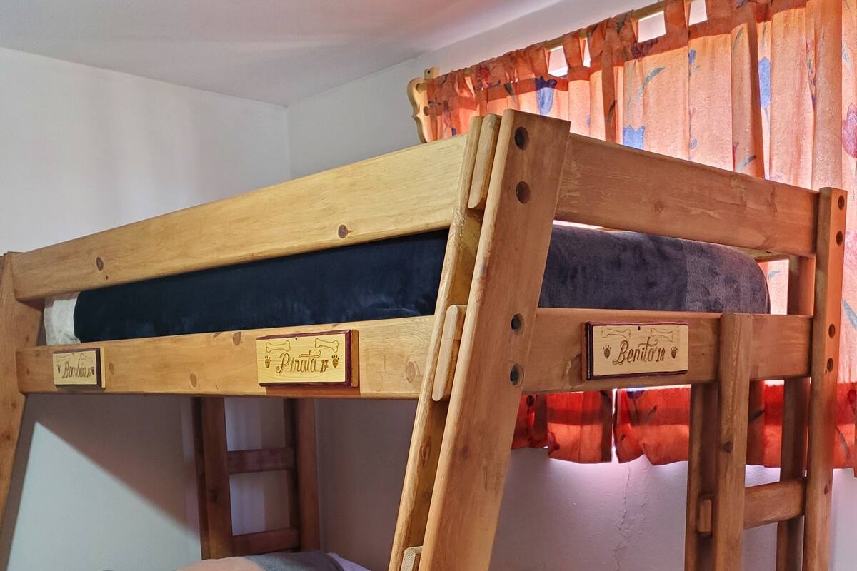 Triple Room, Shared Bathroom, City View