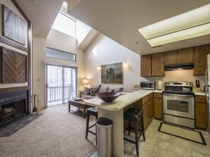 Powder Pointe B304 | Private kitchen - Powder Pointe by Park City Vacations (Park City)