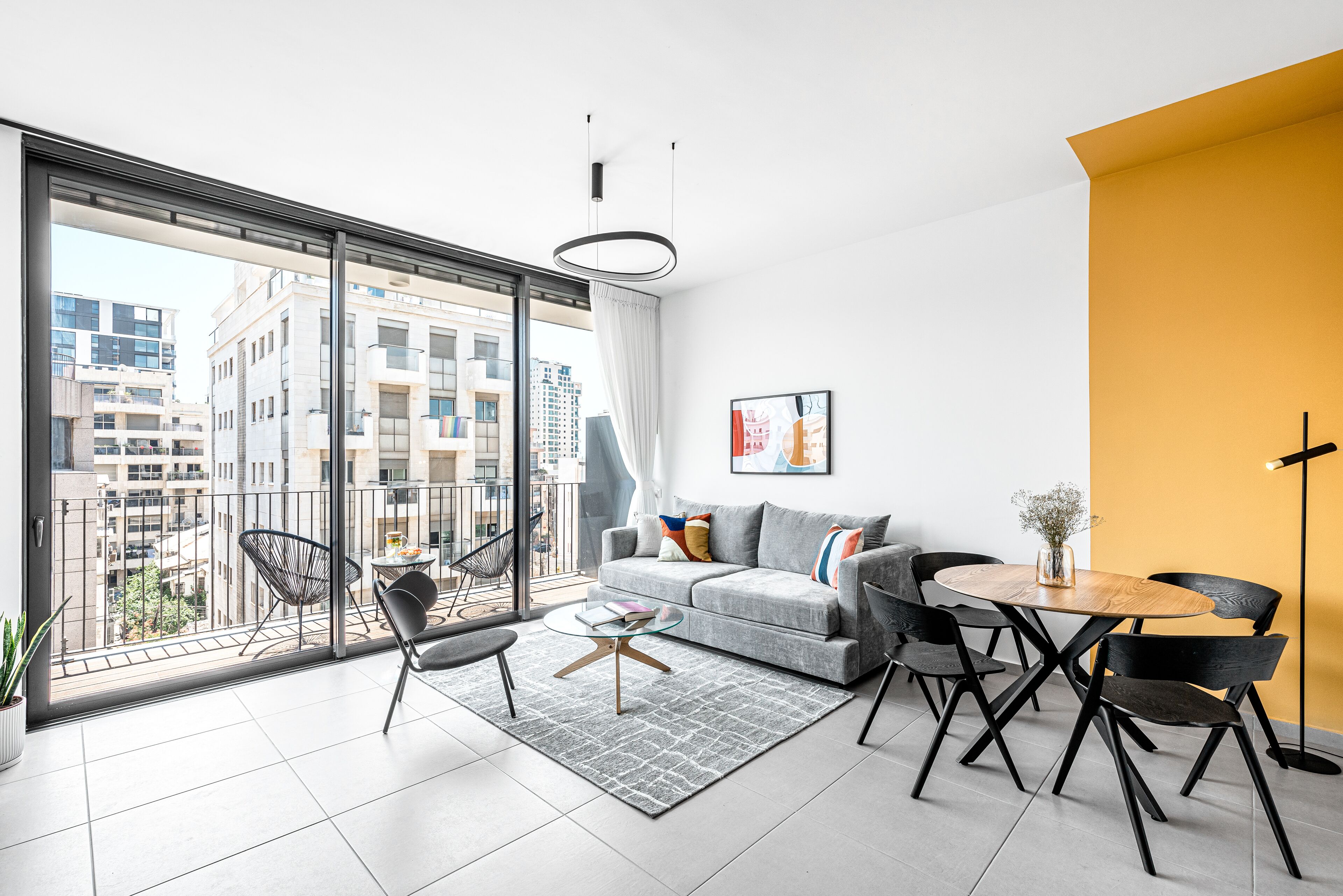 Allenby- 15 #24 | 起居区