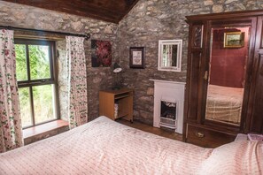 4 habitaciones y ropa de cama