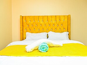 2 bedrooms, iron/ironing board, free WiFi