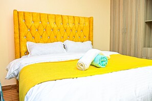 2 Schlafzimmer, Bügeleisen/Bügelbrett, kostenloses WLAN