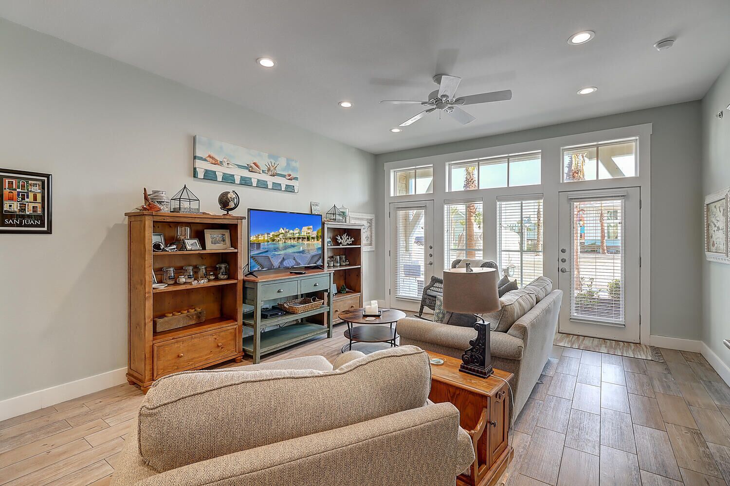 Apartment (2 Bedrooms) | Front of property