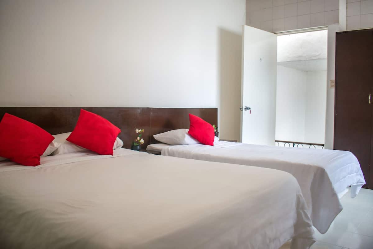Standard Triple Room | Down comforters, blackout drapes, WiFi (free), bed sheets
