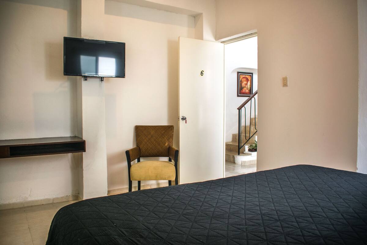 Standard Double Room (II) | Down comforters, blackout drapes, WiFi (free), bed sheets