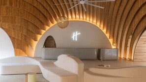 الإطلالة من المنشأة