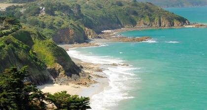 La Balançoire - Saint Jean Kerdaniel