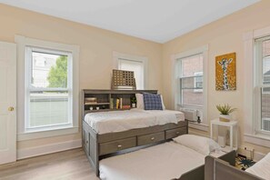 4 soveværelser, strygejern/strygebræt, weekendseng, Wi-Fi