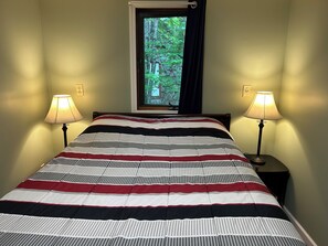 2 bedrooms, bed sheets