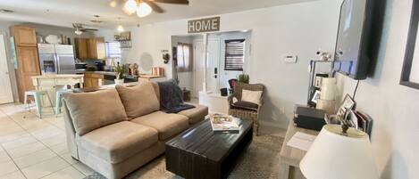 Smart TV, books, stereo, printers