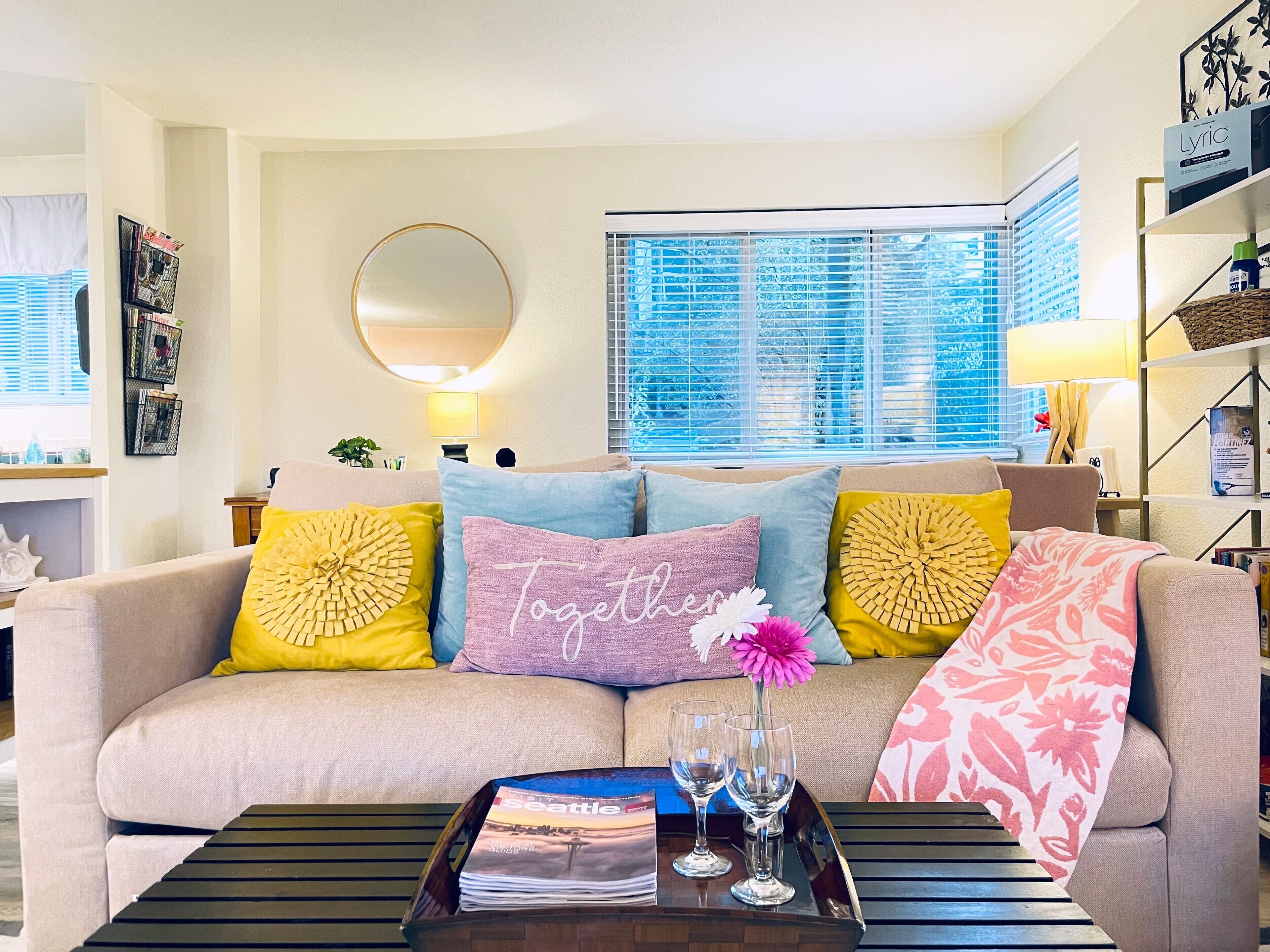 تلفزيون ذكي، كُتُب