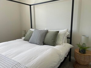 4 bedrooms, iron/ironing board, travel cot, WiFi