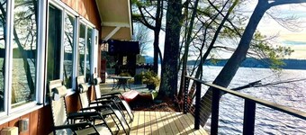 Cottage on Lake Saint Catherine