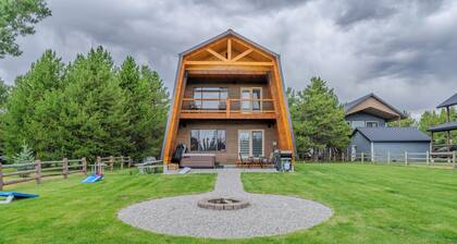 Ihastuttava Waterfront Cabin vuodepaikkoja 9 yksityisten Dock