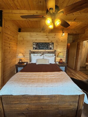 4 Schlafzimmer, Reisekinderbett, WLAN, Bettwäsche