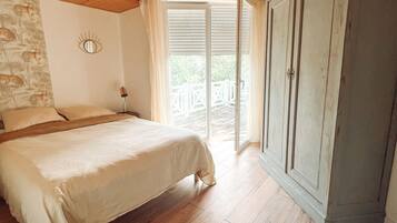 3 chambres, fer et planche Ă repasser, lit parapluie, Wi-Fi gratuit