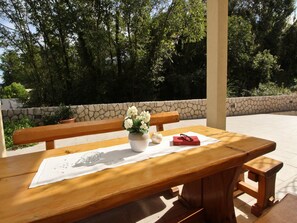 Outdoor dining - Apartments Ivanka (64111-A1) - Soline - island Krk (Soline - island Krk)