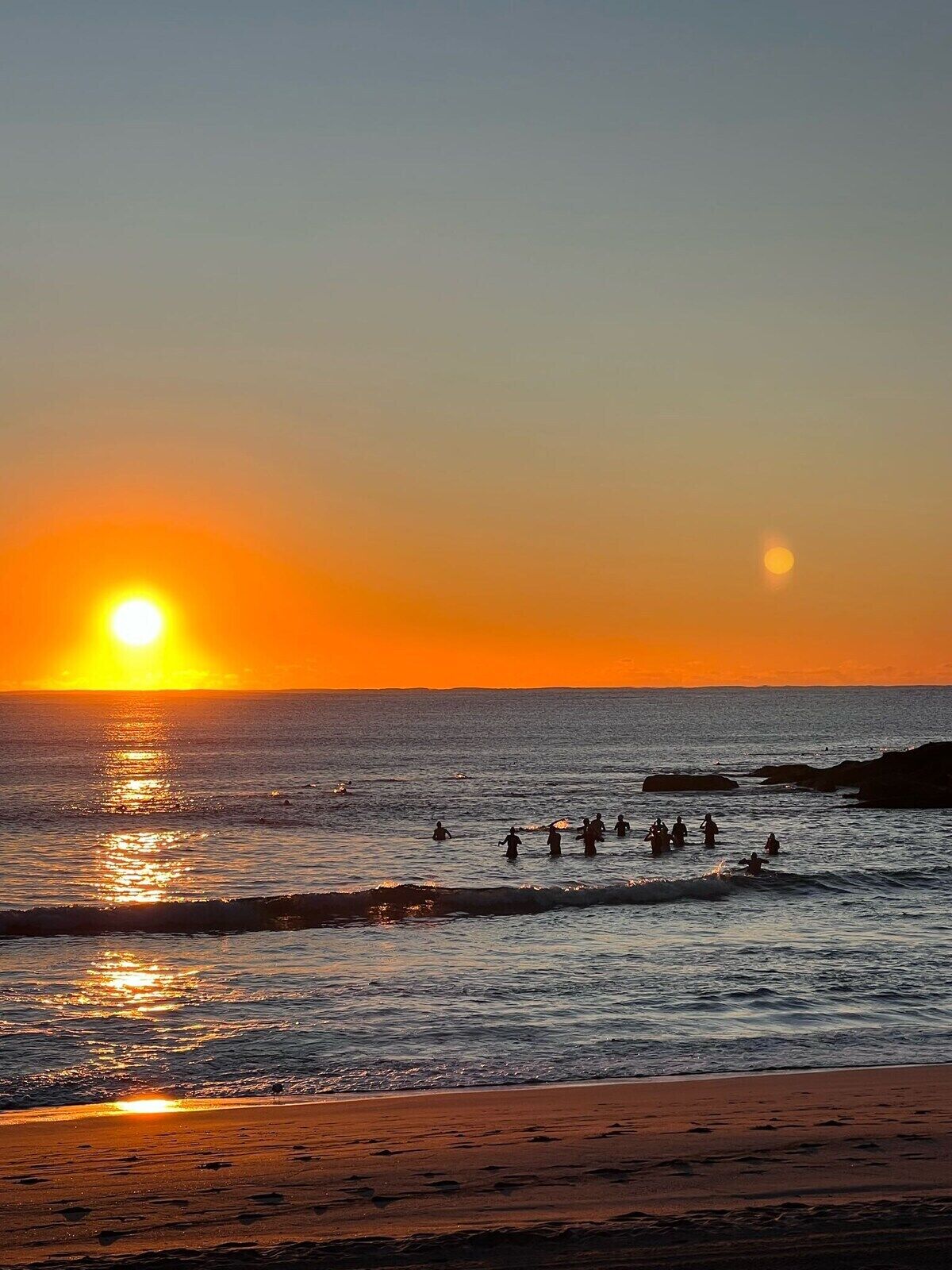 Gorgeous 1 Bedder Close to Everything You Need — image 16