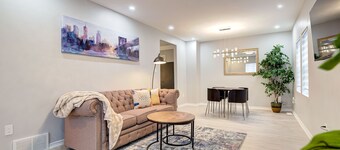 3mins to Downtown Kitchener's TechHub. Cozy 3-bedroom