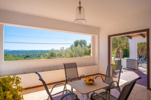 Outdoor dining - CASA CATALINA SAROLA - Village house with a swimming pool in the north of Mallorca (Campanet)