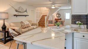 Nhà (Butler Beach Bungalow) | Ngoại thất