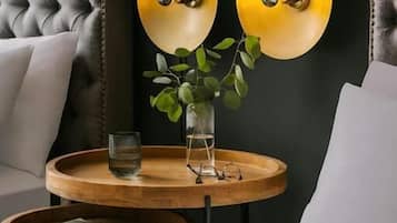 Desk, iron/ironing board, free WiFi, bed sheets